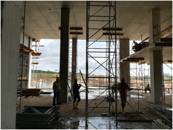 Vue interne sur le hall principal